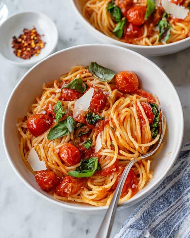 Pasta with Cherry Tomato Sauce and Basil Recipe